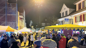 Lichterglanz und nach dem Regen Besucherströme