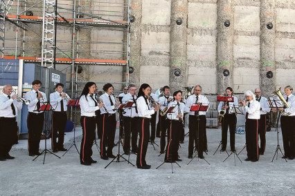 Die Stadtmusik Laufenburg sorgte für beschwingte Klänge. 